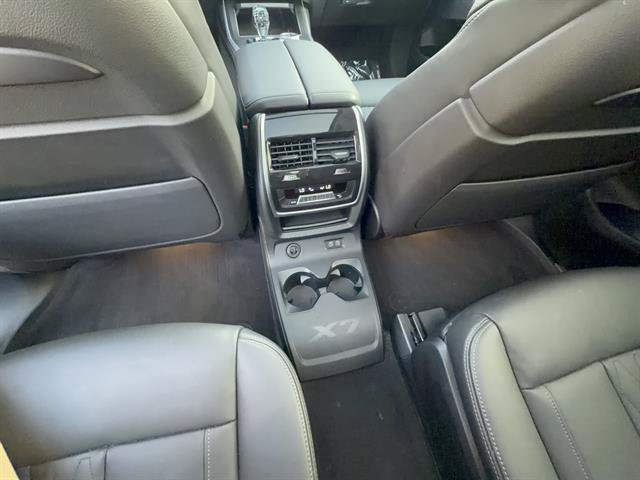 Used 2022 BMW X7 xDrive40i w/ Executive Package AWD/4WD image 32