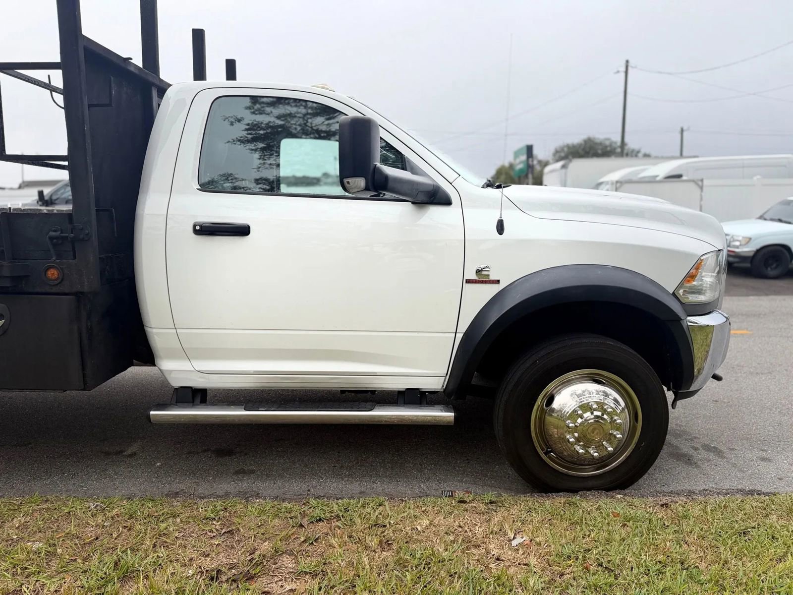 Used 2017 RAM 5500 Tradesman w/ Power Accessory Group image 8
