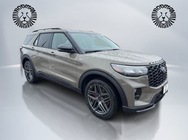 New 2026 Ford Explorer ST-Line w/ ST-Line Street Pack image 3