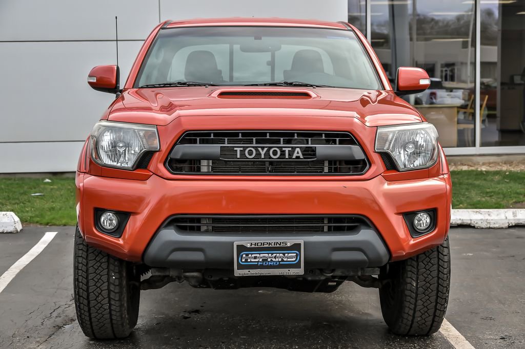 Used 2015 Toyota Tacoma TRD Pro AWD/4WD image 4