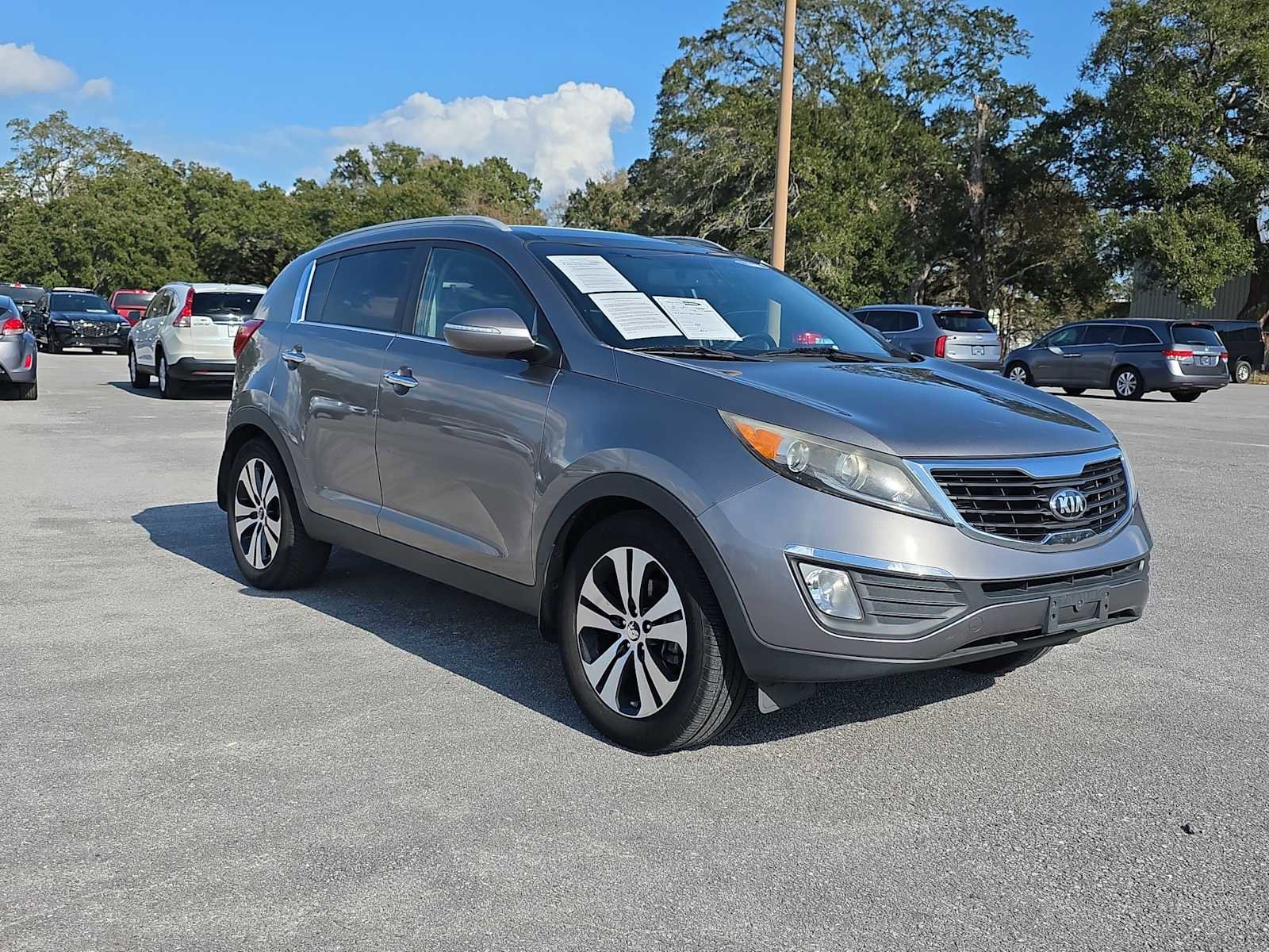 Used 2013 Kia Sportage EX w/ EX Premium Pkg image 2
