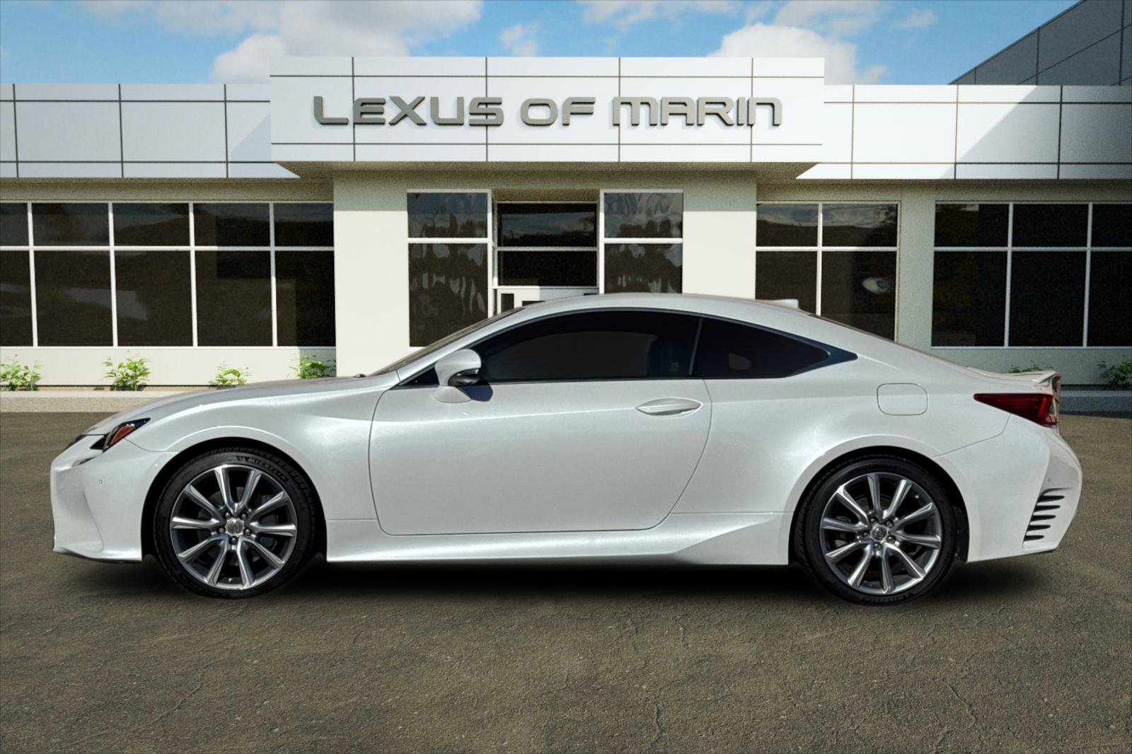 Used 2015 Lexus RC 350 w/ Navigation System Package RWD image 2
