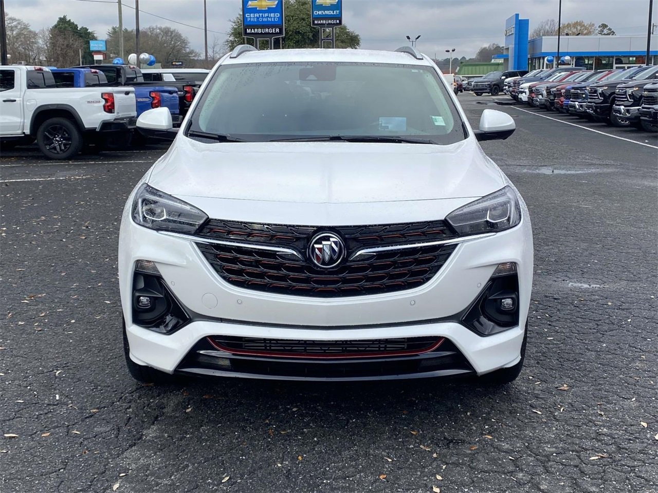 Used 2022 Buick Encore GX Essence w/ Advanced Technology Package image 2