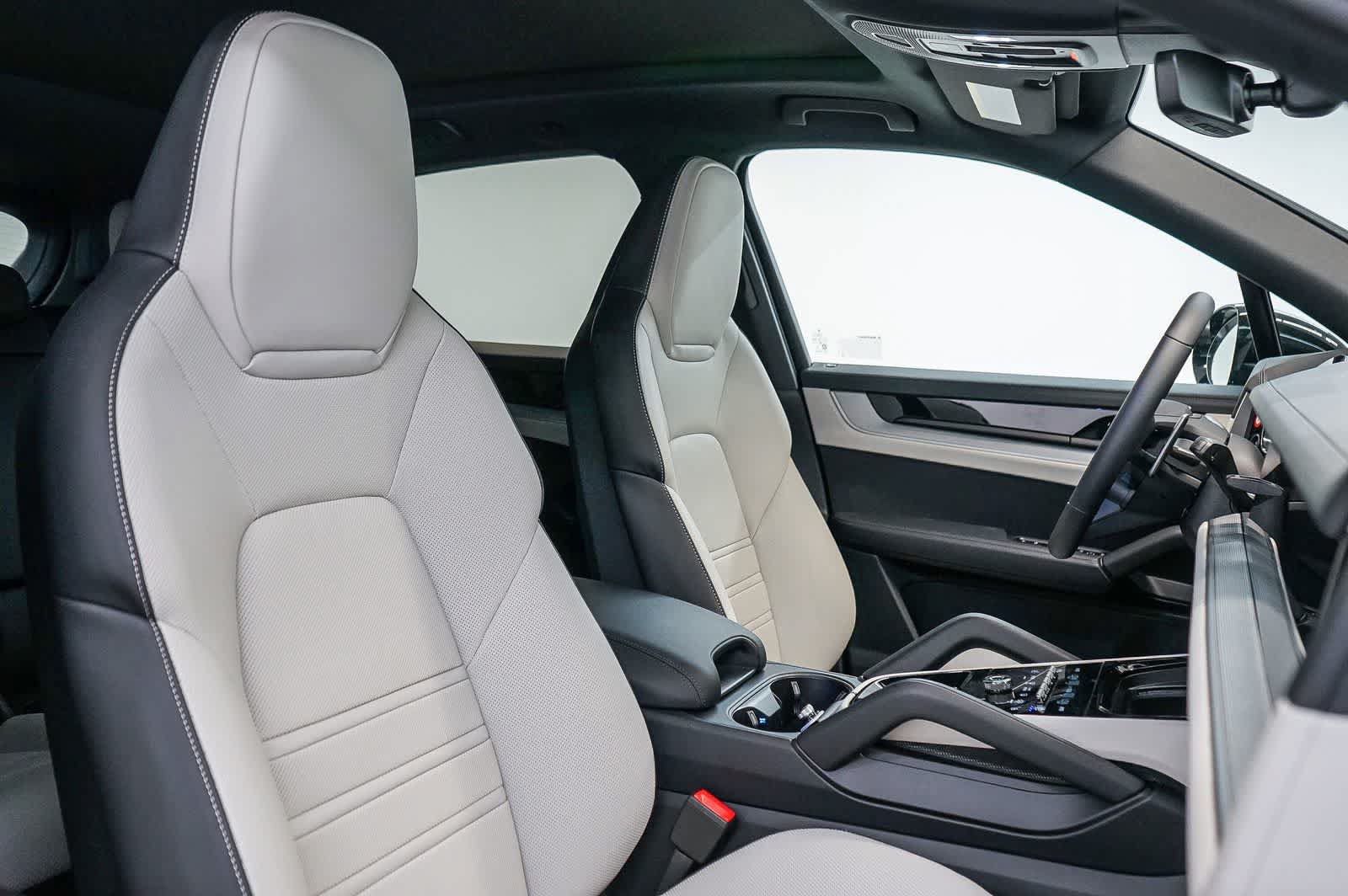 New 2026 Porsche Cayenne S AWD/4WD image 23