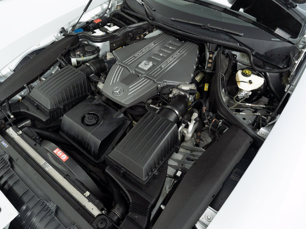 Used 2012 Mercedes-Benz SLS AMG Roadster image 70