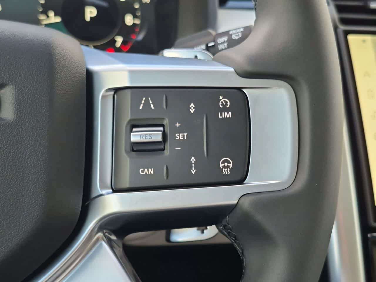 New 2026 Land Rover Discovery S AWD/4WD image 27