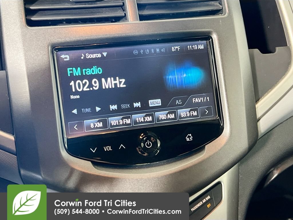 Used 2015 Chevrolet Sonic LT w/ Fun and Sun Package FWD image 21