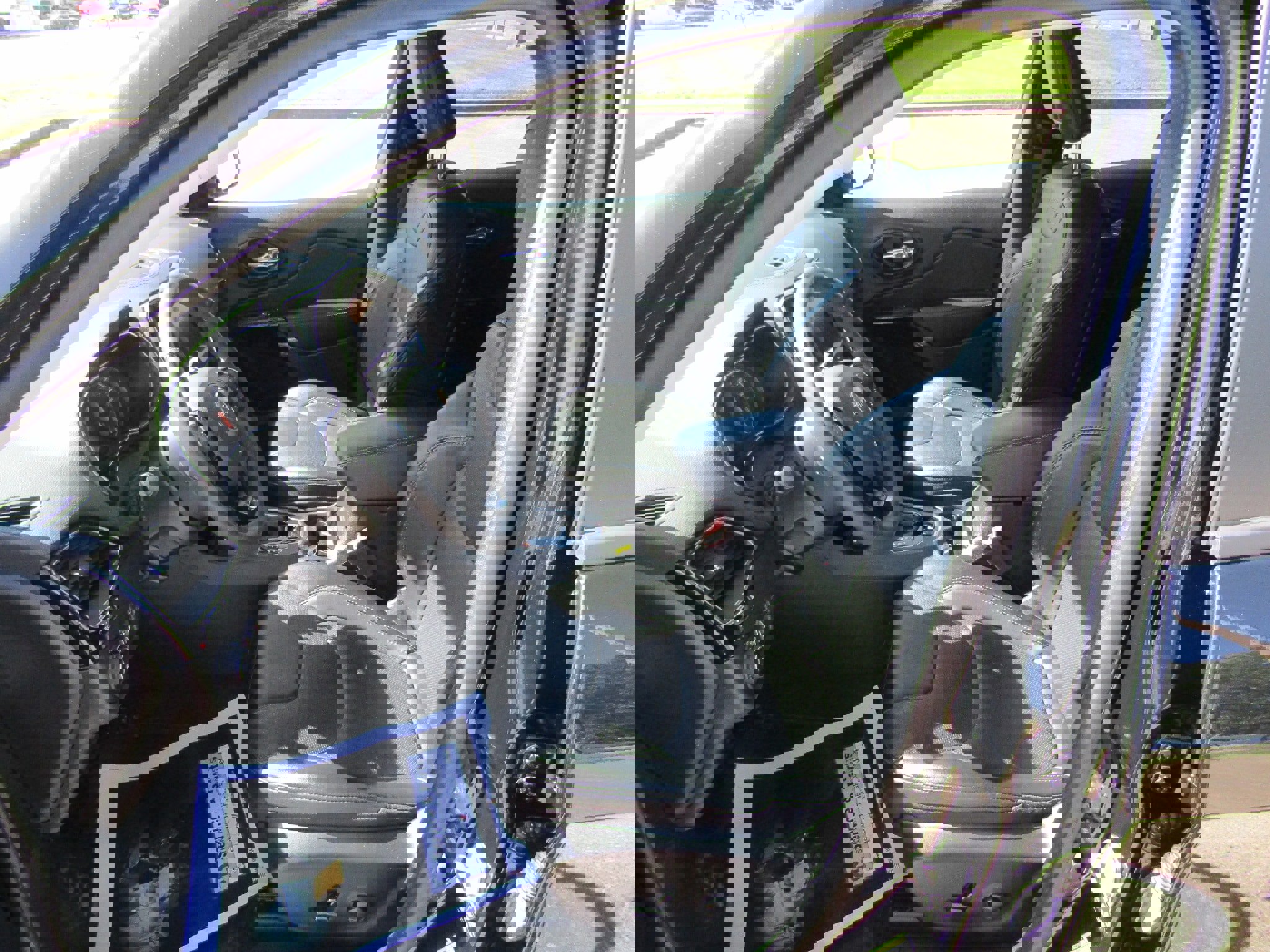 Used 2023 Jeep Cherokee Altitude Lux image 13