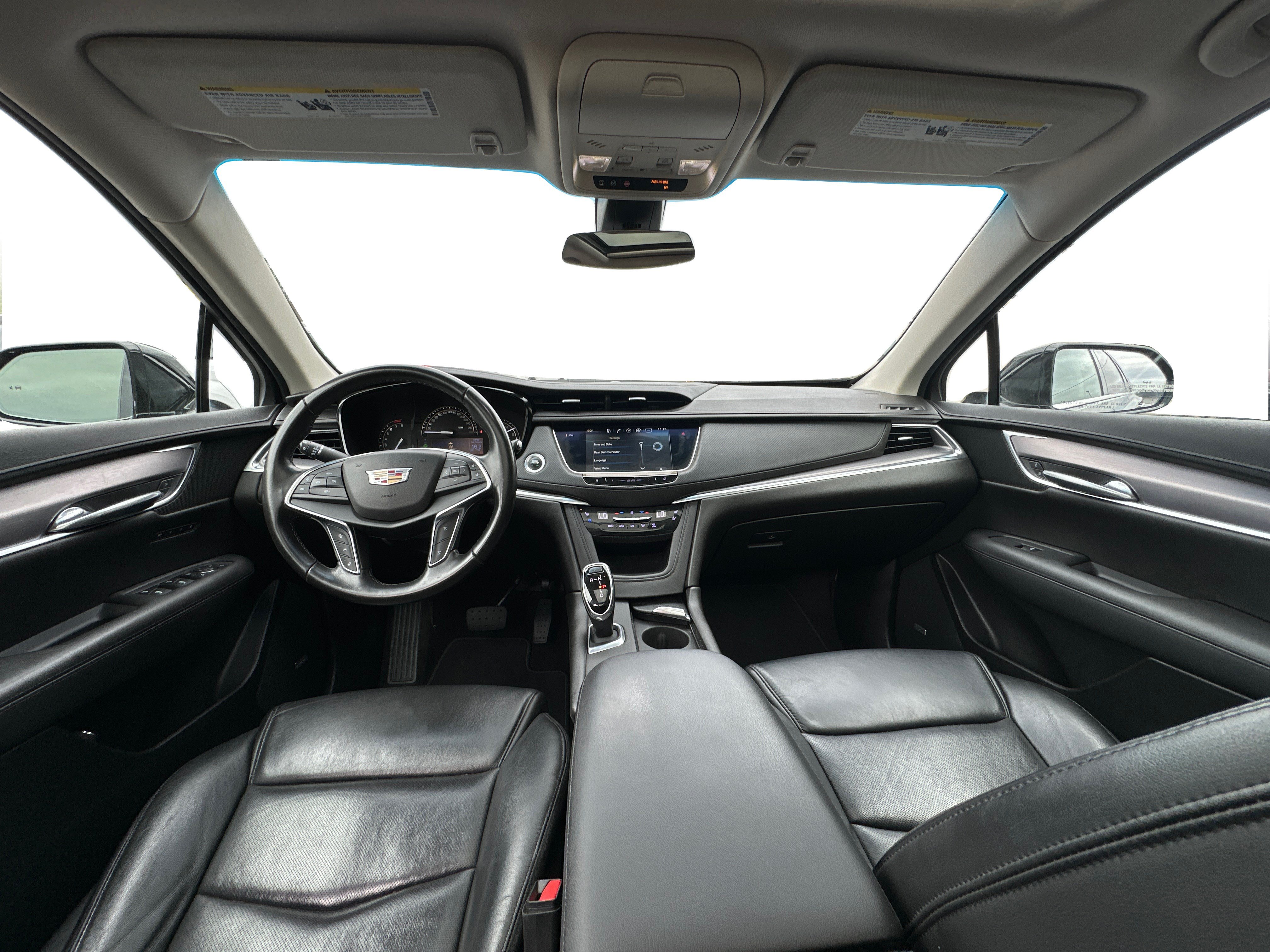 Used 2018 Cadillac XT5 Premium Luxury AWD/4WD image 12