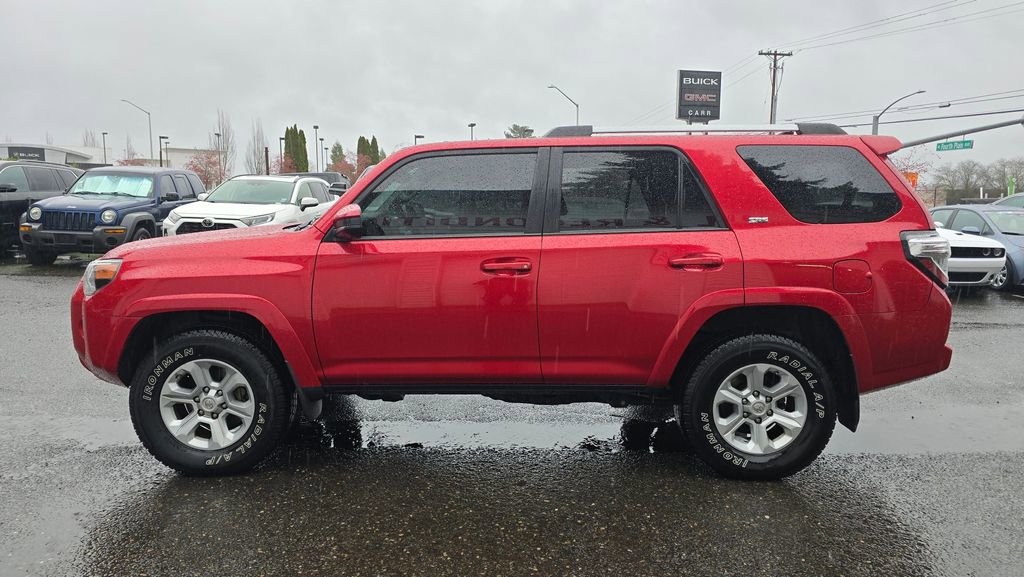 Used 2020 Toyota 4Runner SR5 image 6