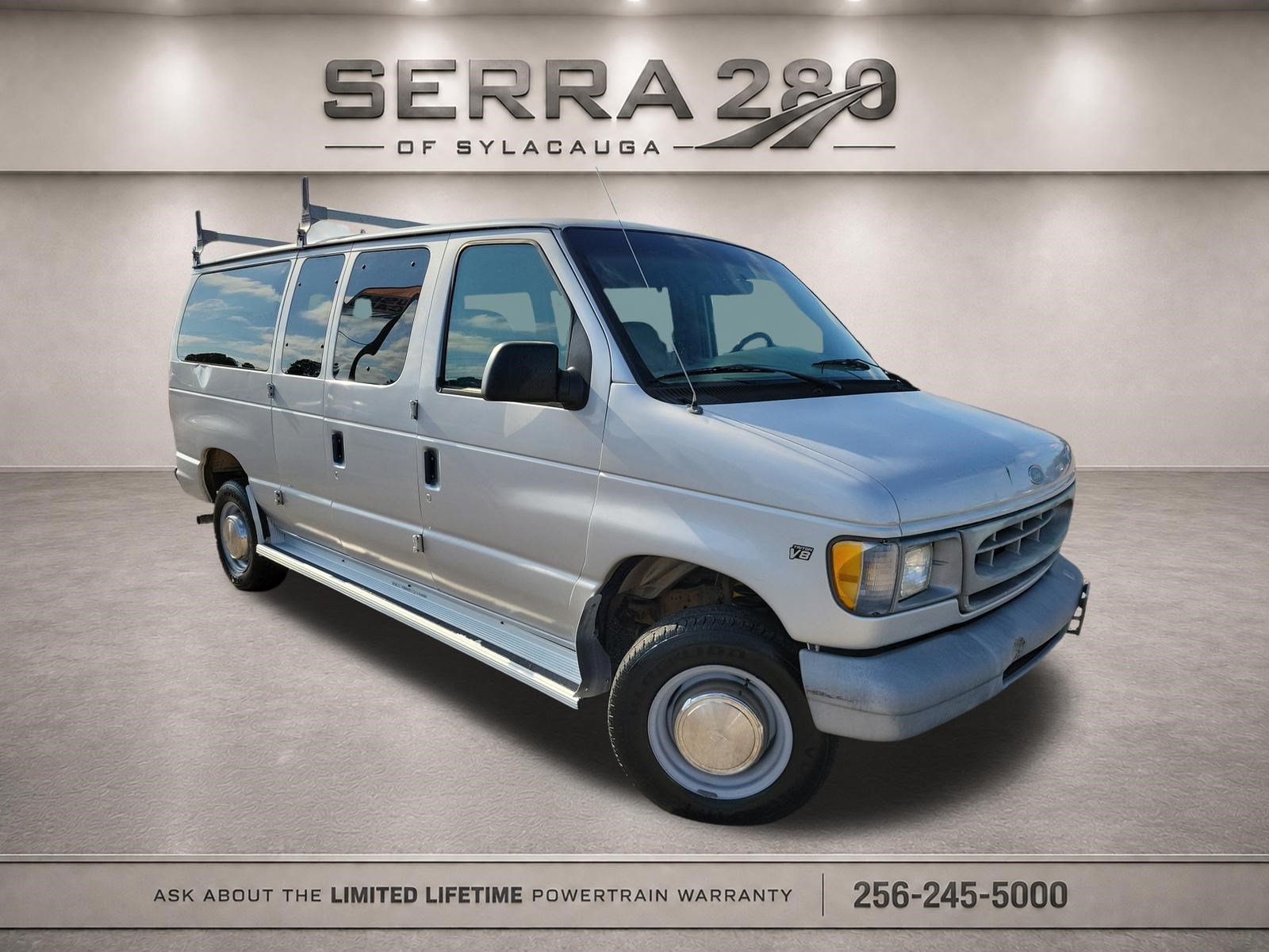 Used 2000 Ford E-250 and Econoline 250 RWD image 1