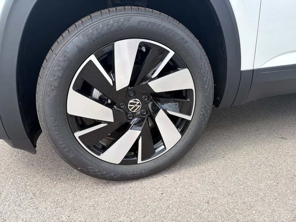 New 2026 Volkswagen Atlas Cross Sport SE AWD/4WD image 9