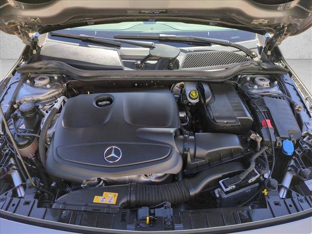 Used 2018 Mercedes-Benz GLA 250 4MATIC image 22