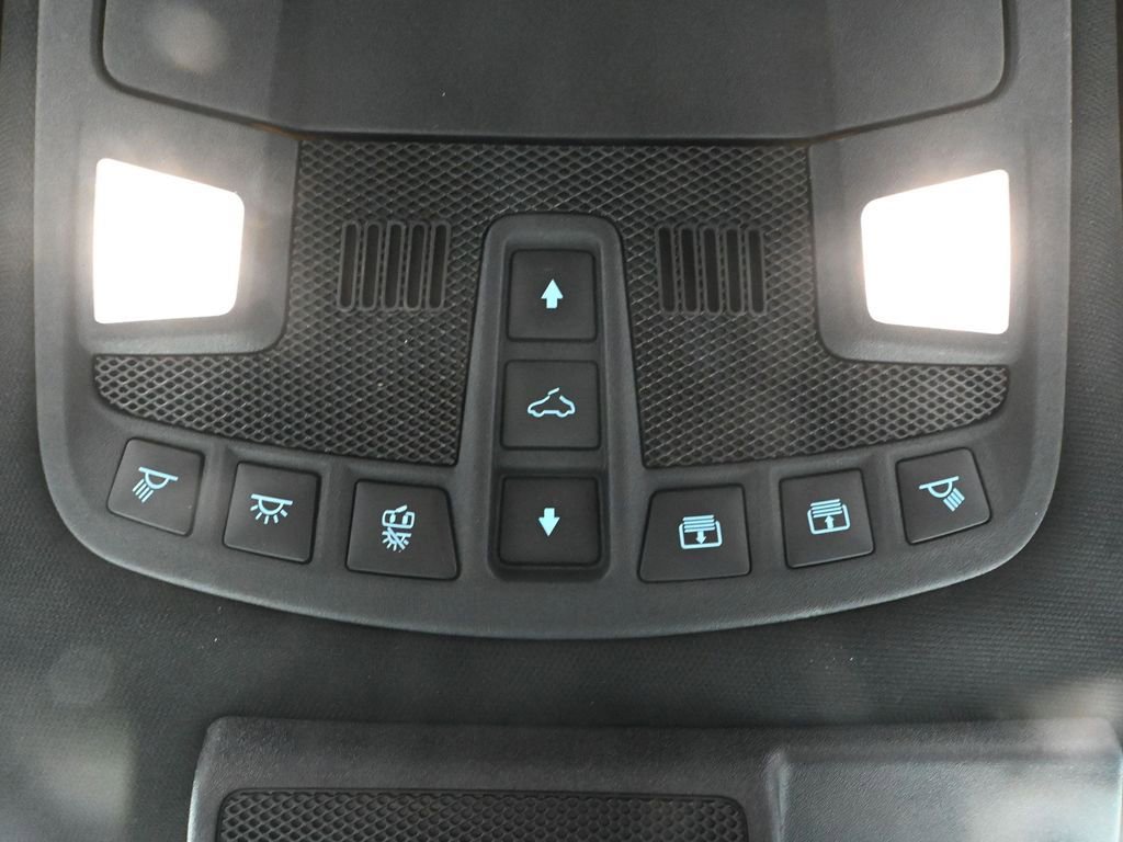 Used 2020 Ford F150 Lariat w/ Equipment Group 502A Luxury image 37