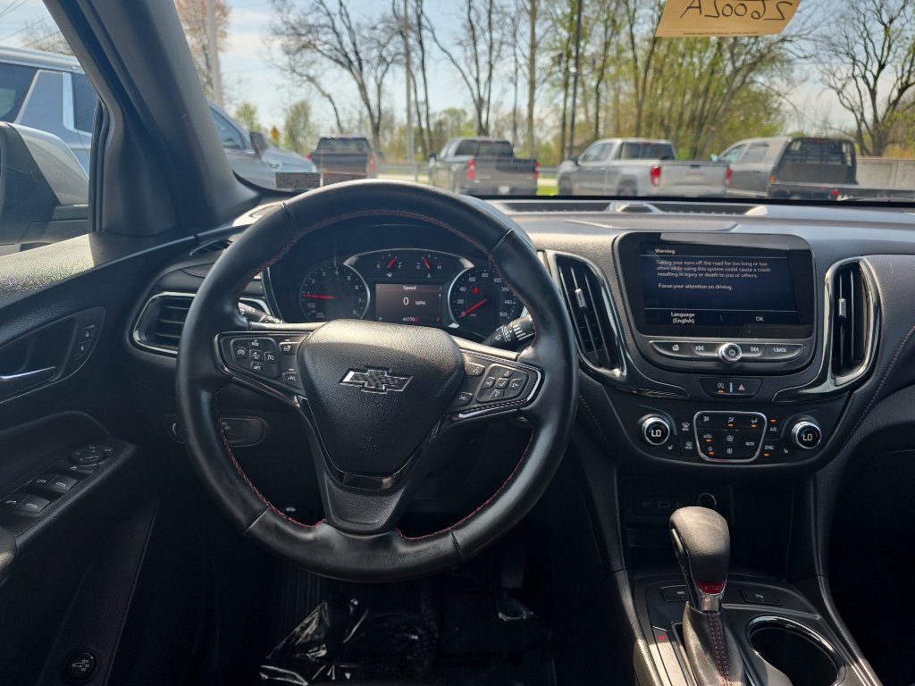 Used 2023 Chevrolet Equinox RS w/ RS Leather Package image 9