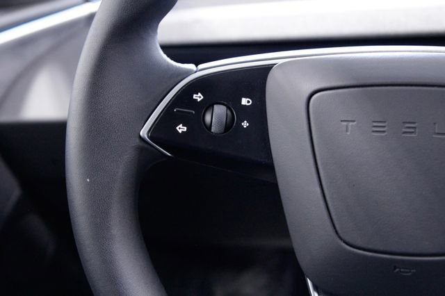 Used 2025 Tesla Model 3 Long Range image 26