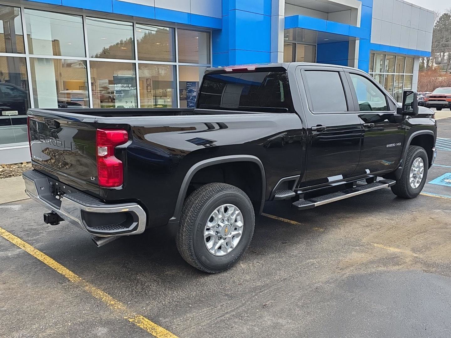 New 2026 Chevrolet Silverado 2500 LT image 8