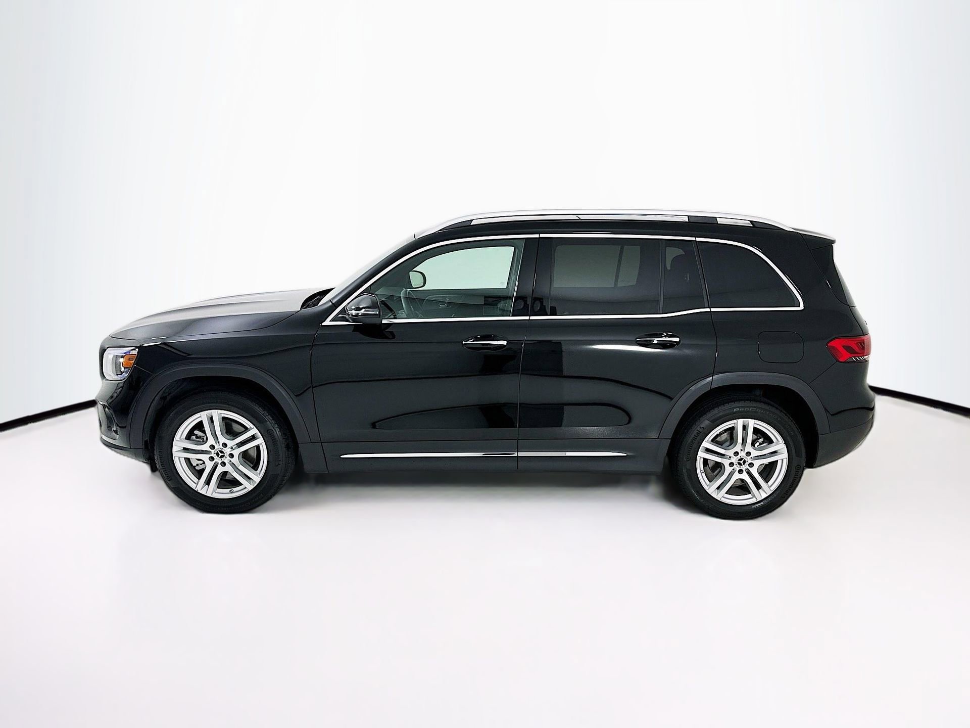 Certified 2023 Mercedes-Benz GLB 250 image 5