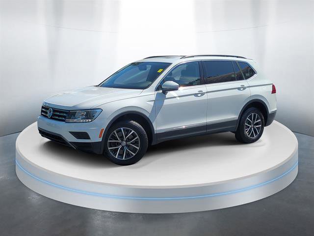 Used 2020 Volkswagen Tiguan SE image 16