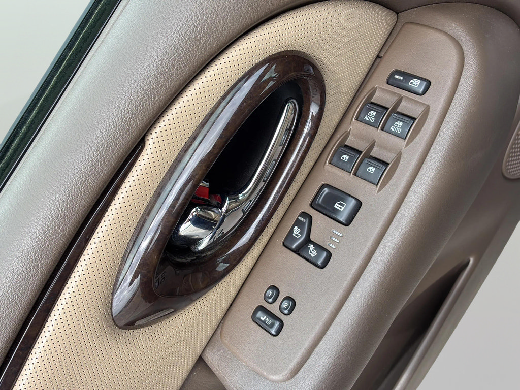 Used 2007 Buick Rainier CXL RWD image 16