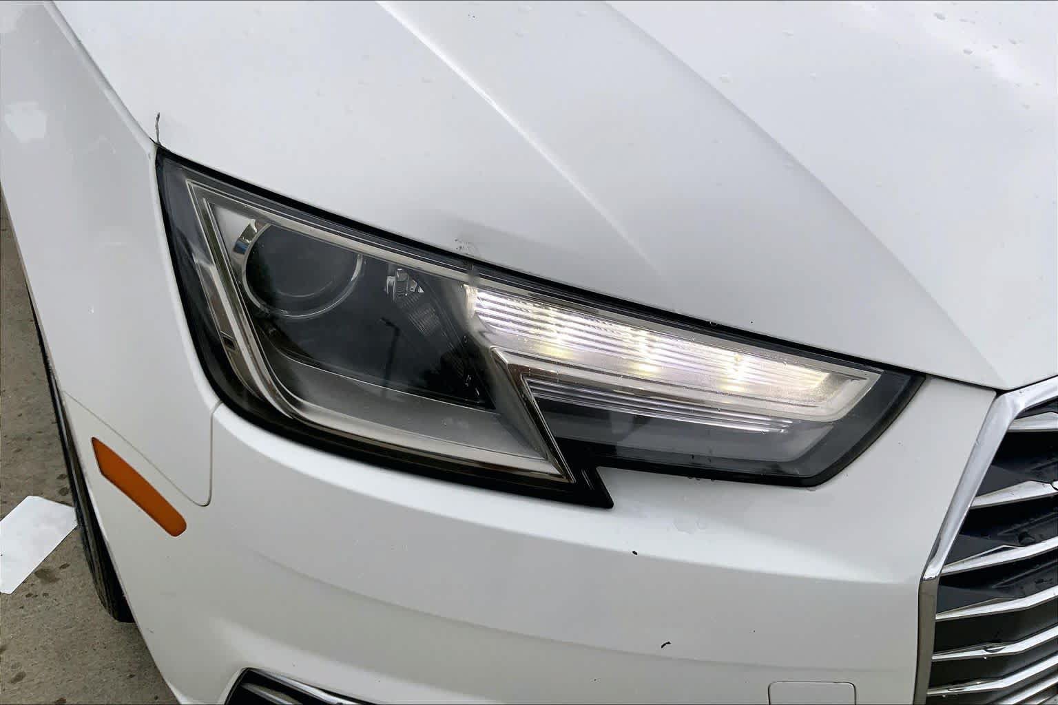 Used 2017 Audi A4 2.0T Ultra Premium w/ Convenience Package FWD image 28