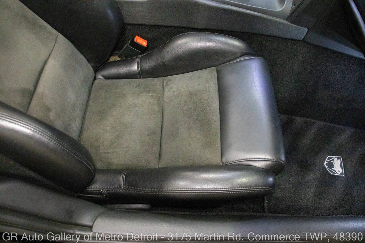 Used 2004 Dodge Viper SRT-10 RWD image 40