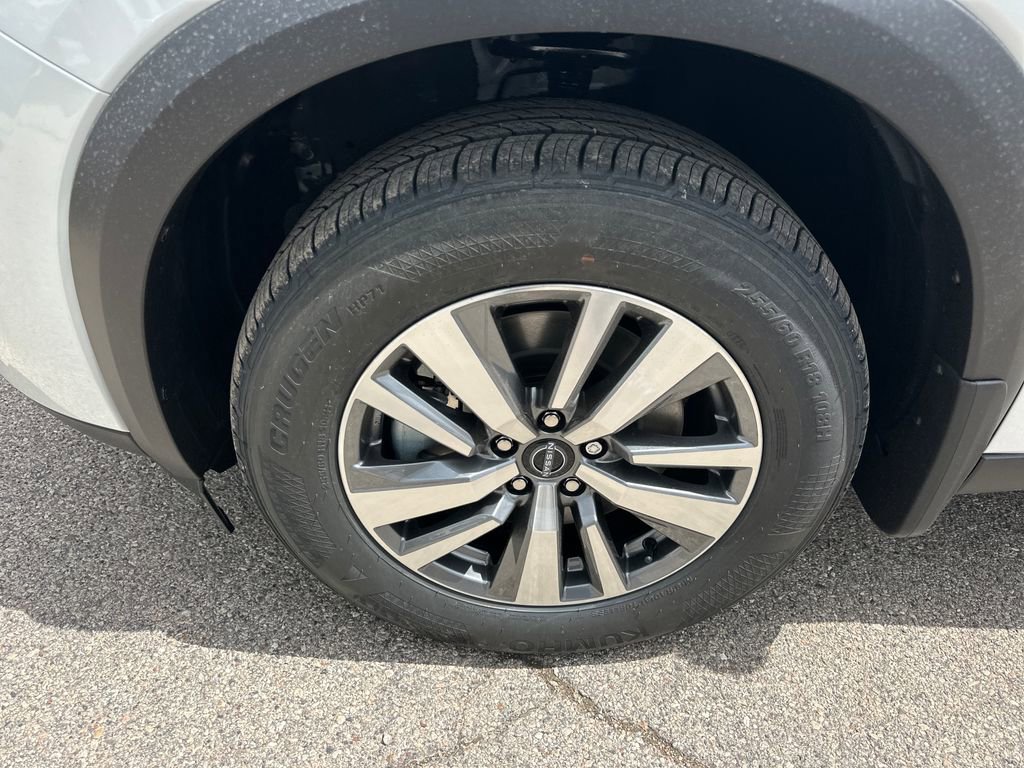 New 2026 Nissan Pathfinder SL AWD/4WD image 39