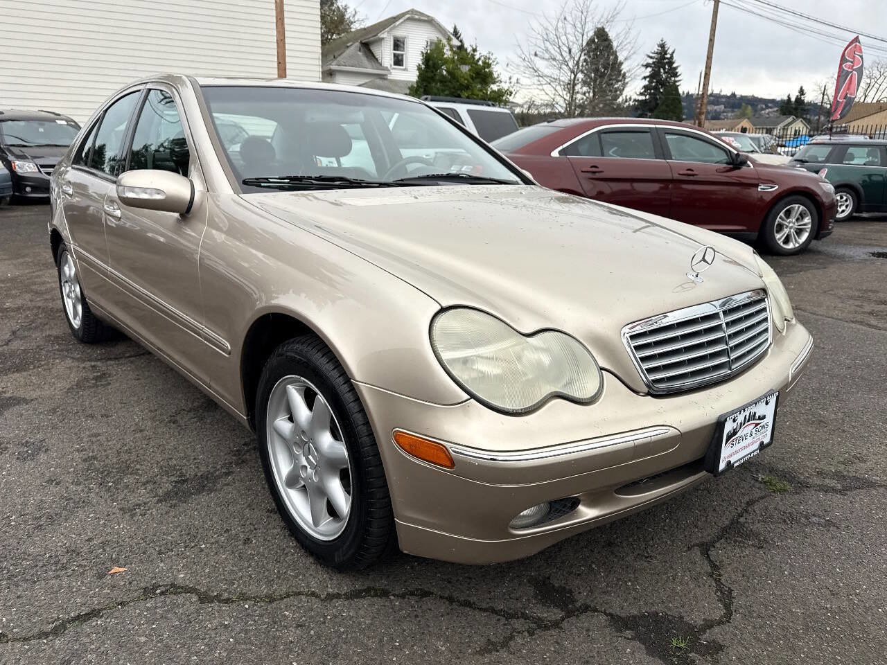 Used 2002 Mercedes-Benz C 240 Sedan image 3