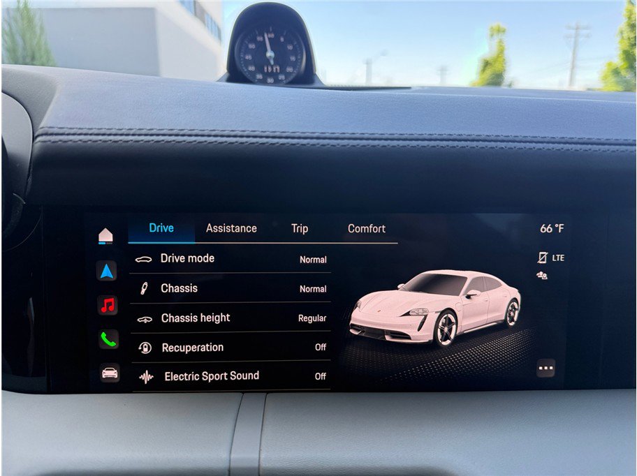 Used 2020 Porsche Taycan 4S AWD/4WD image 21