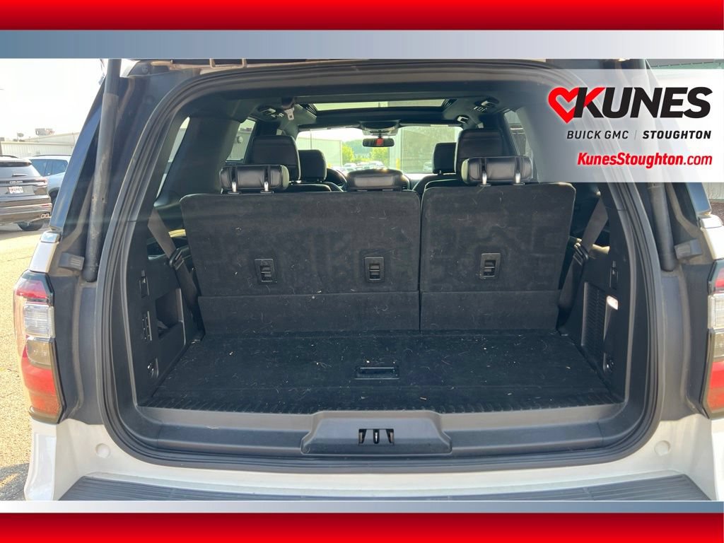 Used 2019 Ford Expedition Limited w/ Equipment Group 301A AWD/4WD image 12
