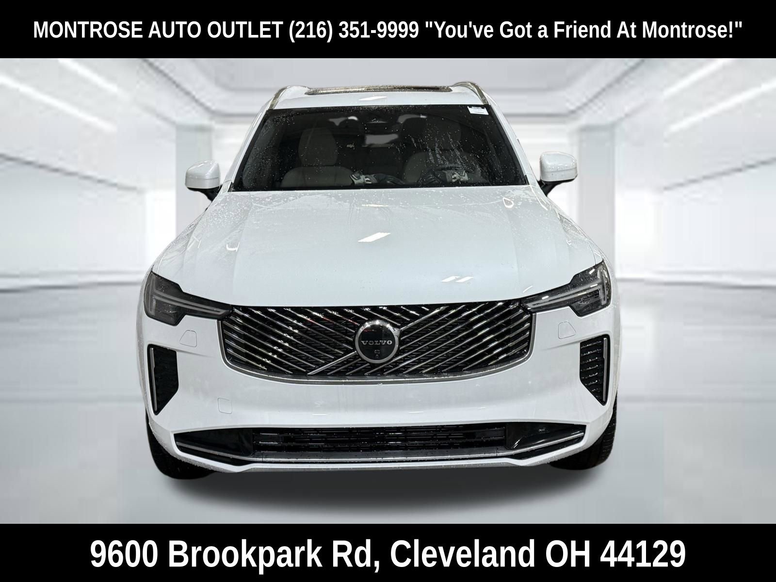 New 2026 Volvo XC90 B6 Plus w/ Protection Package Premier AWD/4WD image 8