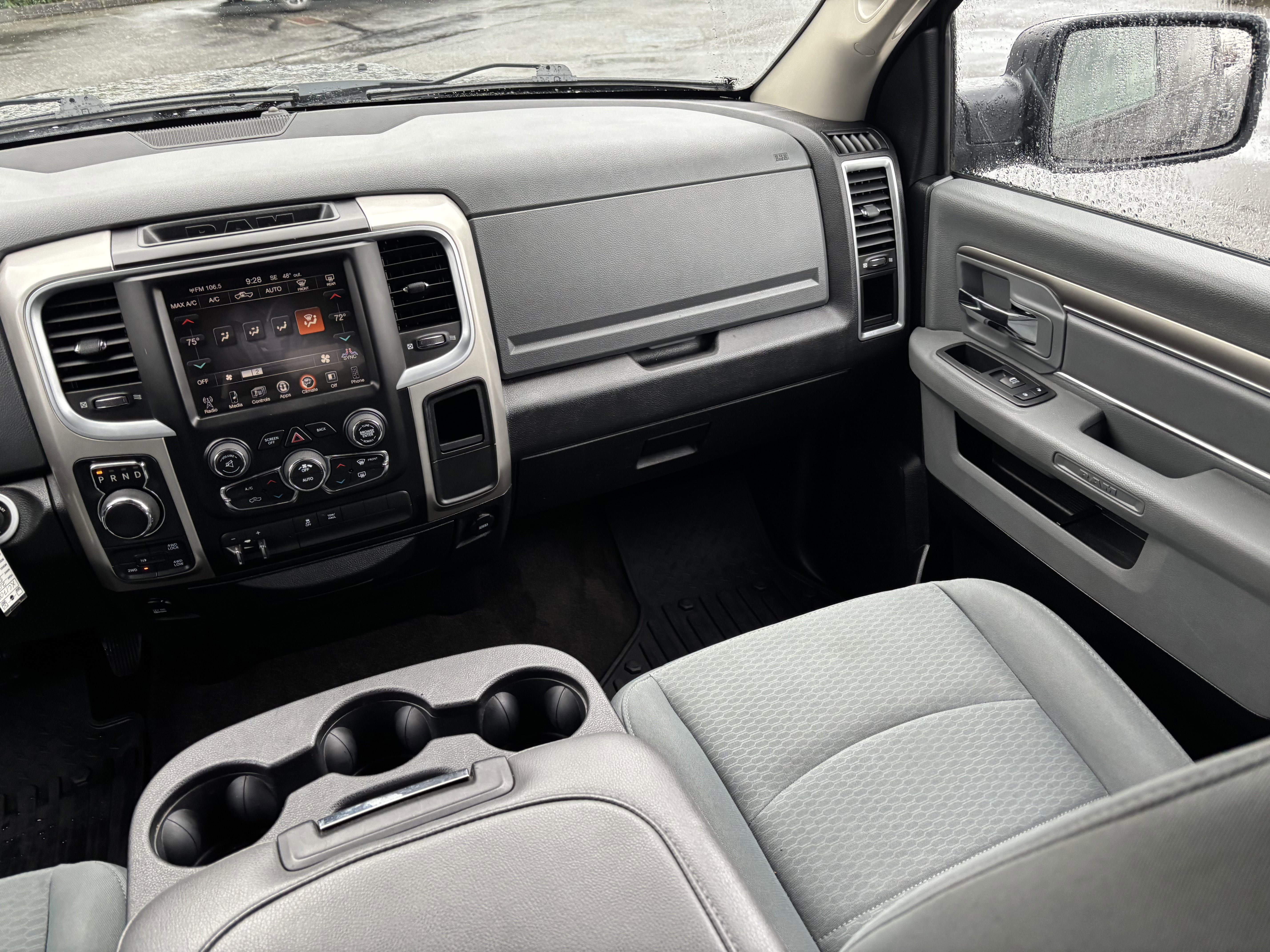 Used 2017 RAM 1500 Outdoorsman image 23