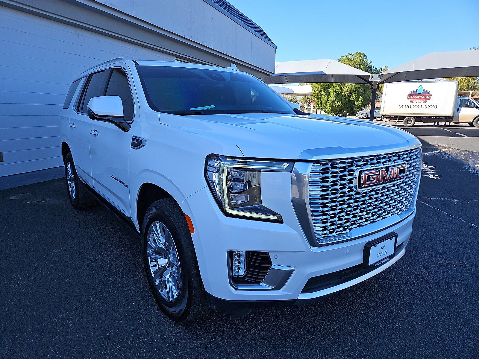 Used 2024 GMC Yukon Denali image 5