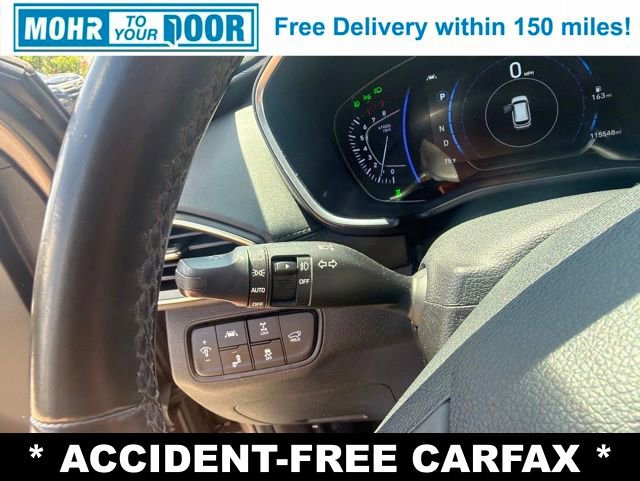 Used 2019 Hyundai Santa Fe Limited AWD/4WD image 16