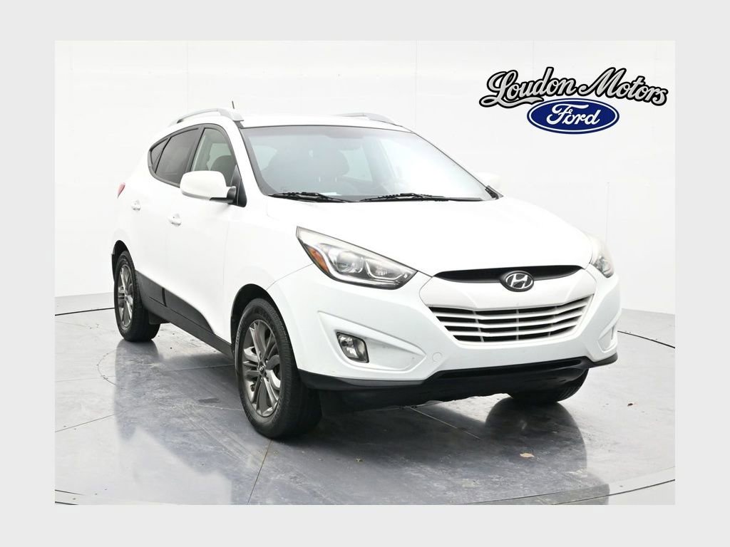 Used 2015 Hyundai Tucson SE AWD/4WD image 1