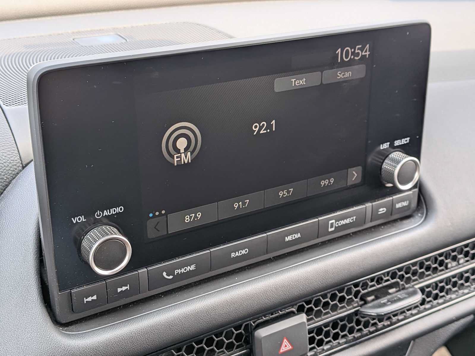 Certified 2023 Honda HR-V LX image 26