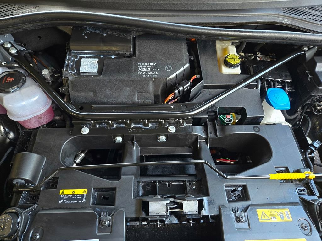 Used 2023 Volkswagen ID.4 Pro image 24