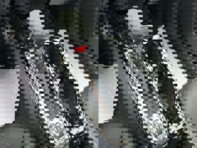 New 2026 Chevrolet Trax RS w/ Sunroof Package image 16