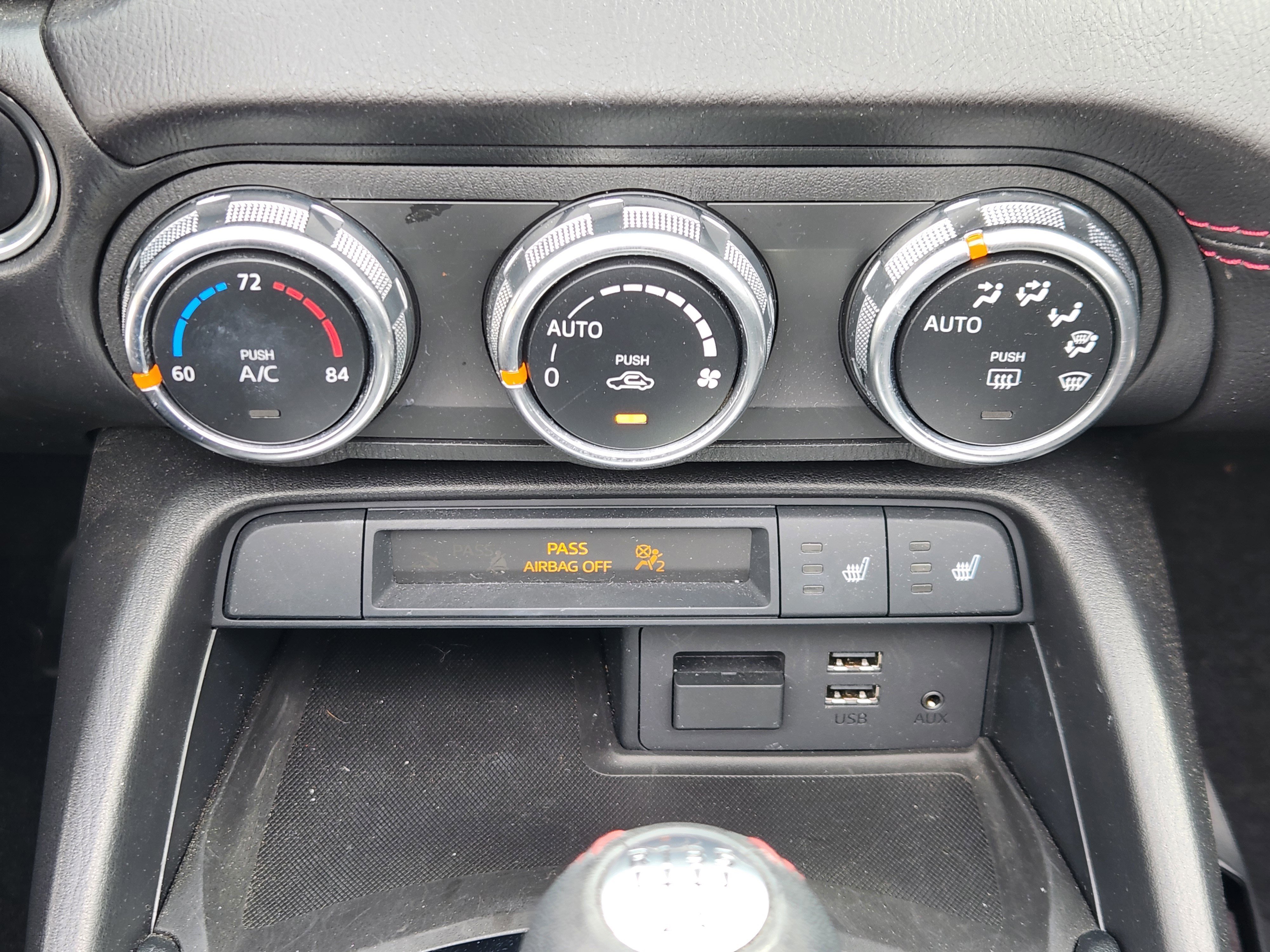 Used 2018 MAZDA MX-5 Miata Grand Touring RWD image 22