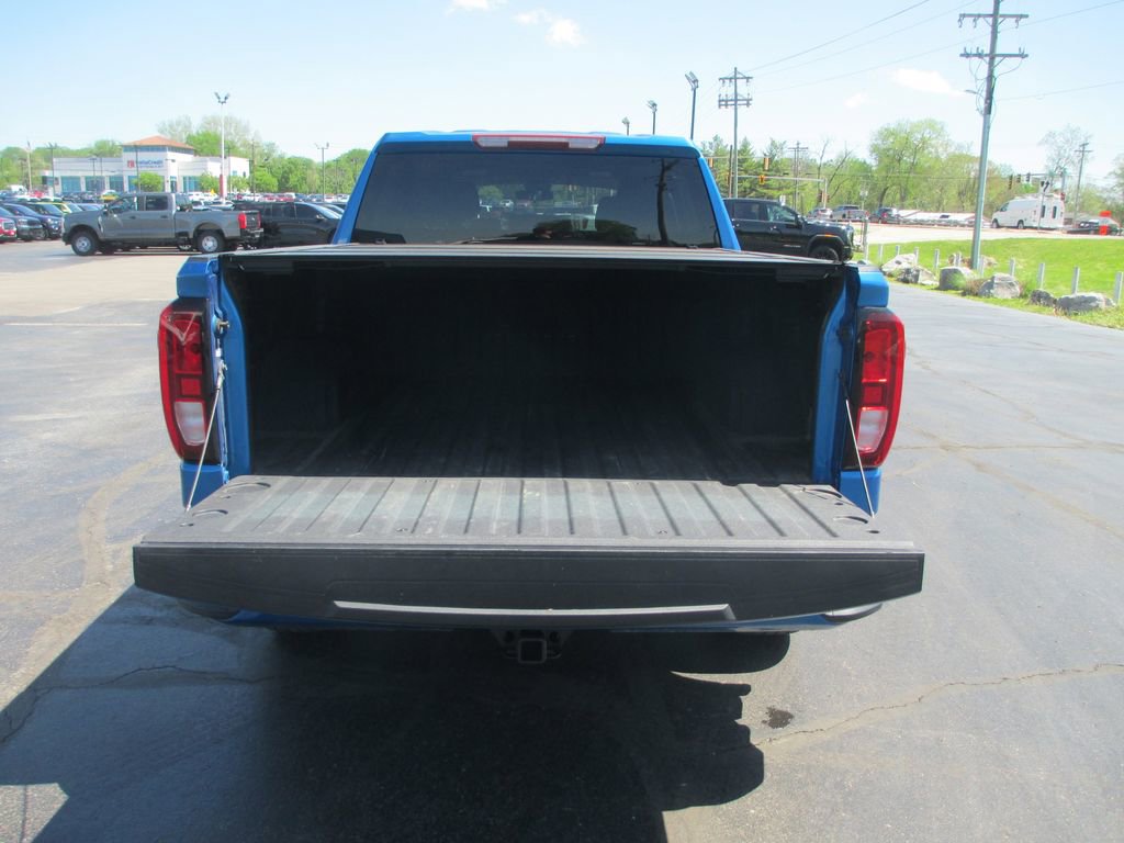 Used 2024 GMC Sierra 1500 Elevation image 8