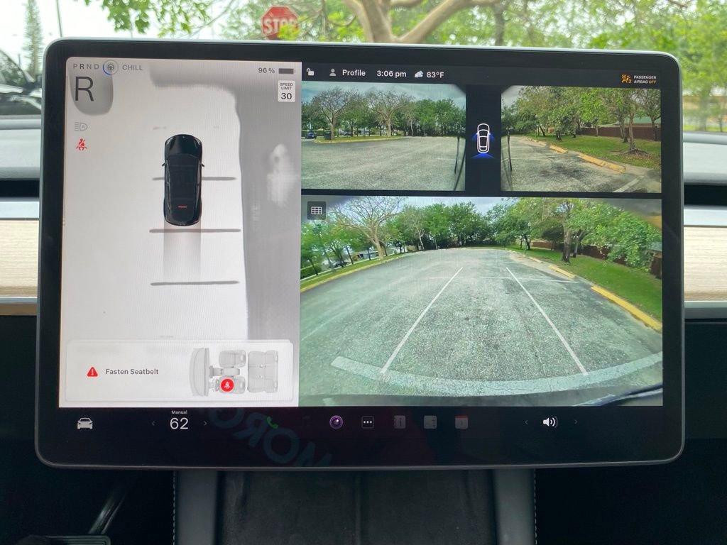 Used 2023 Tesla Model Y 2WD image 24