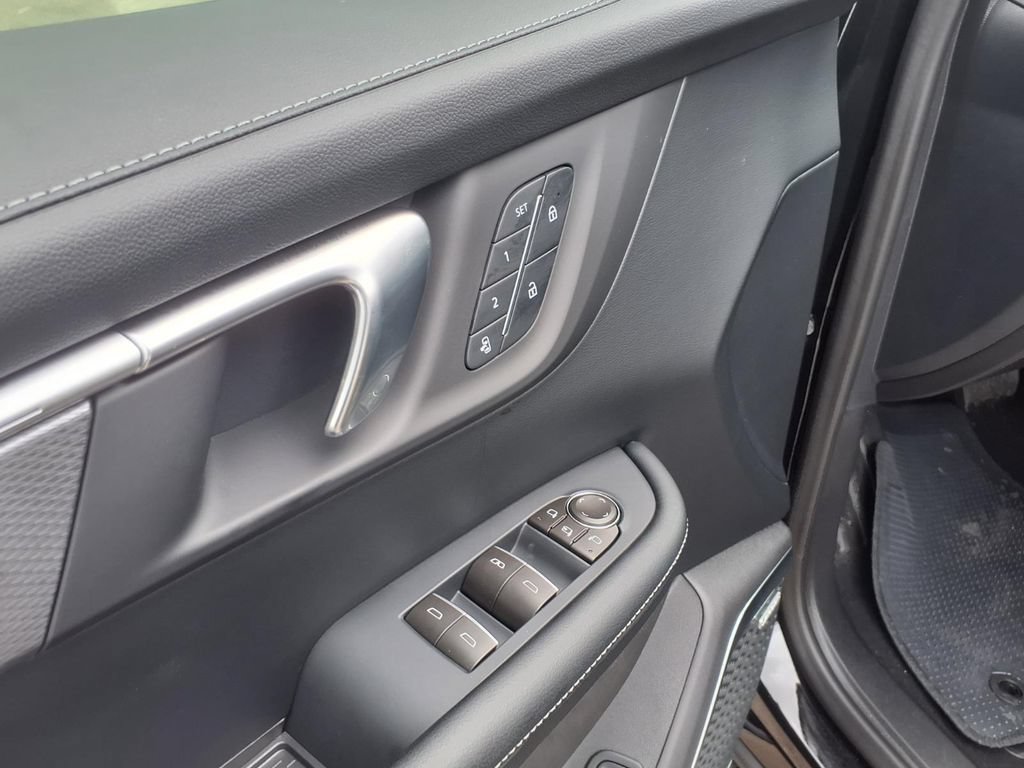 New 2027 Buick Enclave Sport Touring w/ Power Package FWD image 11