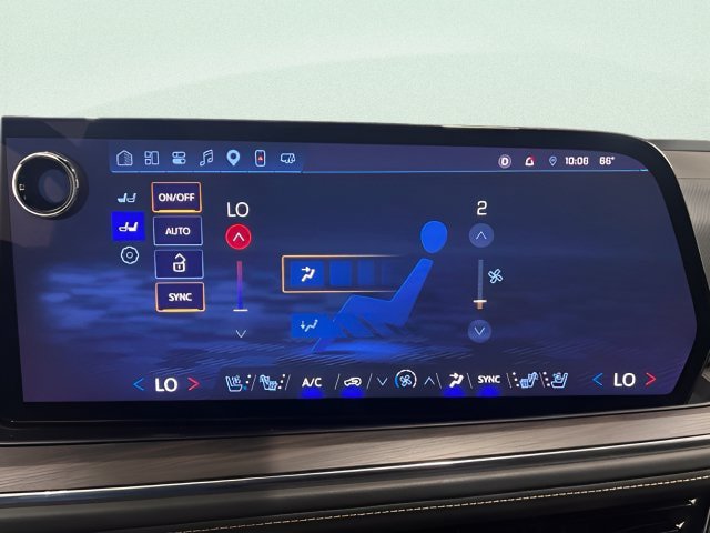 Certified 2025 Chevrolet Tahoe Premier AWD/4WD image 12