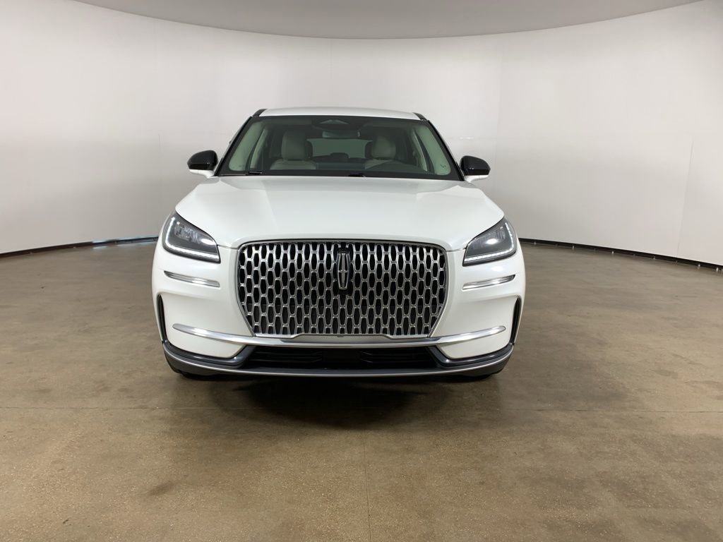 Used 2024 Lincoln Corsair FWD image 3