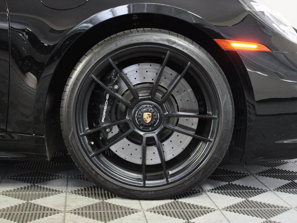 Used 2024 Porsche 911 Carrera GTS image 45