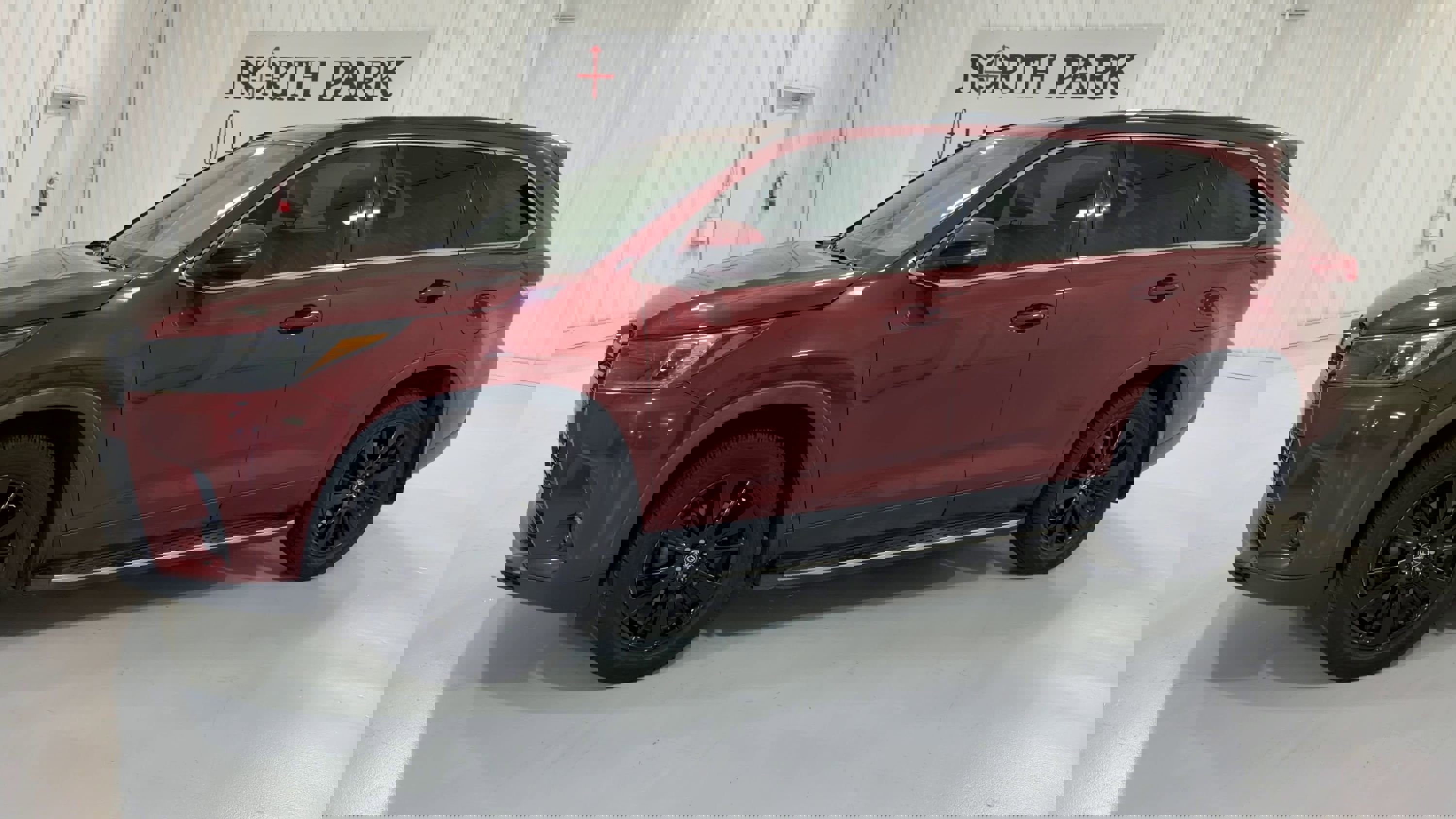 Used 2019 Toyota Highlander SE image 6