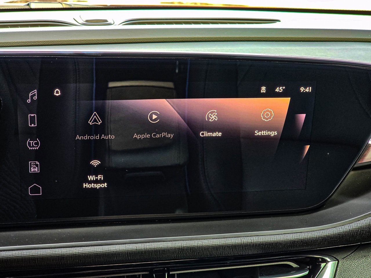 Used 2025 Buick Envista Sport Touring w/ Convenience I Package image 18