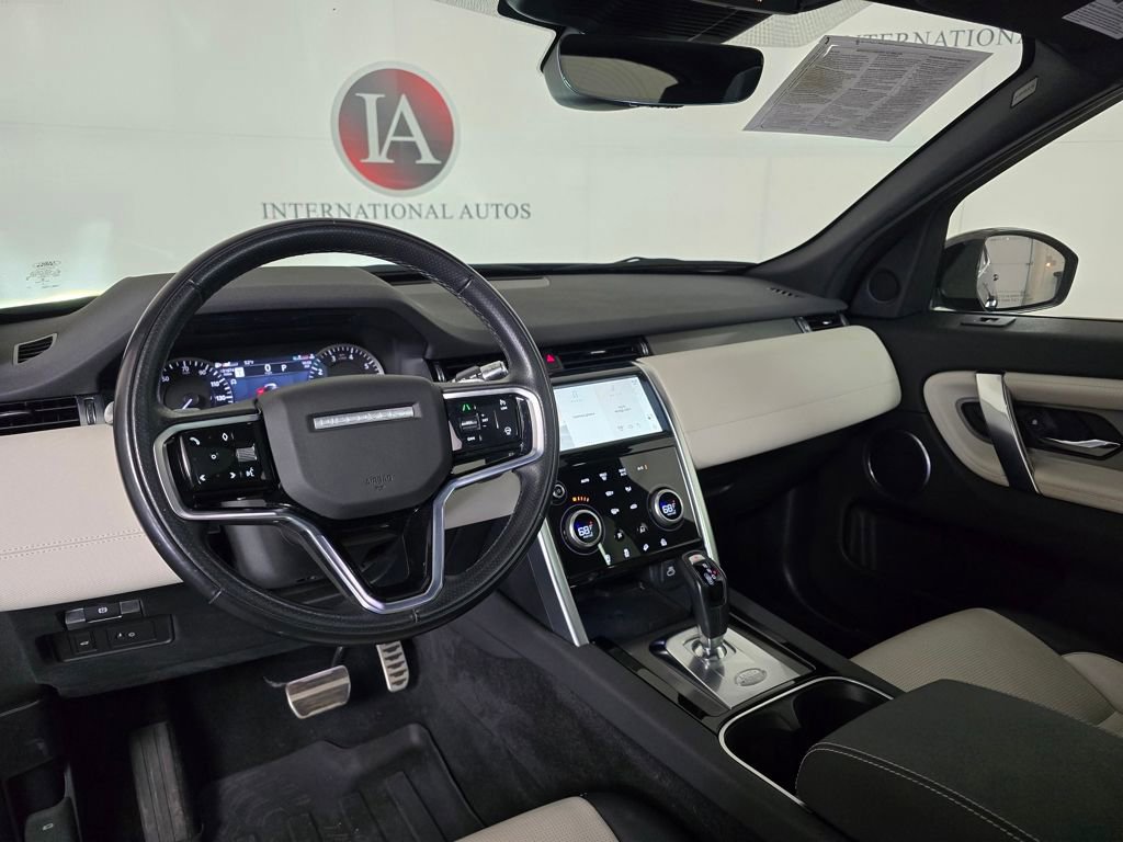 Used 2022 Land Rover Discovery Sport SE R-Dynamic AWD/4WD image 21