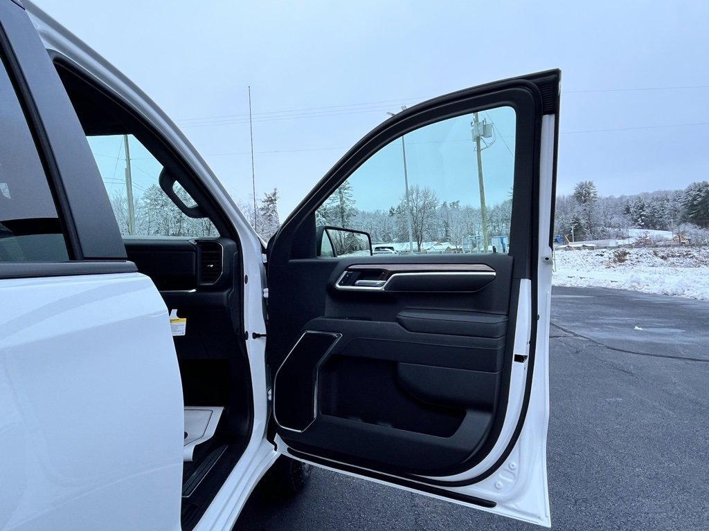 New 2026 Chevrolet Silverado 1500 RST w/ RST Select Package image 18