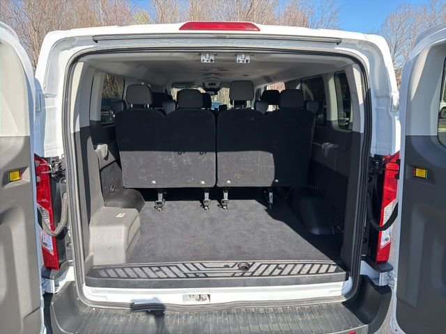 Used 2024 Ford Transit 350 XLT image 11